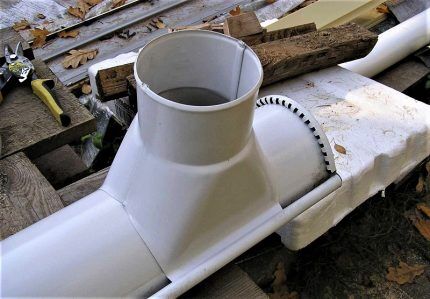 Установка водосточной системы: основные этапы самостоятельного монтажа водостоков